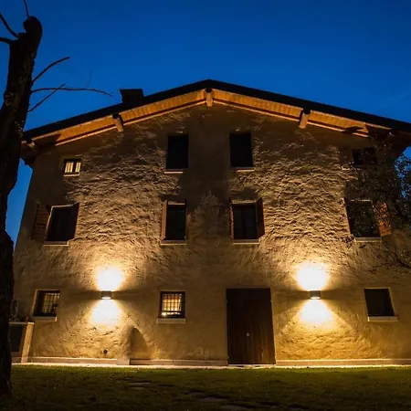 Casale La Meridiana Bed & Breakfast