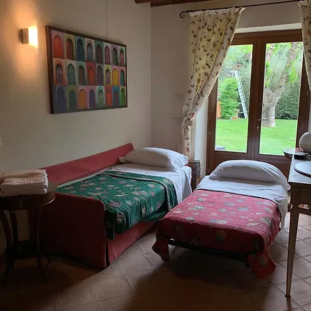 Casale La Meridiana Bed & Breakfast