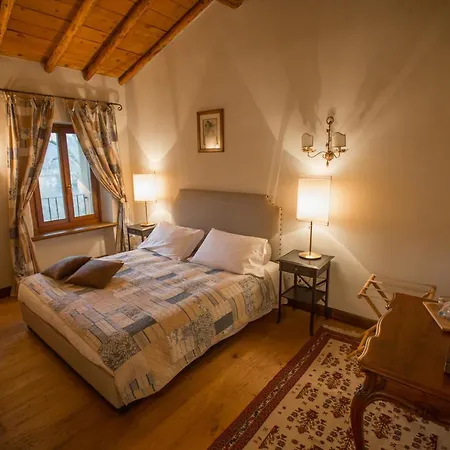Casale La Meridiana Bed & Breakfast