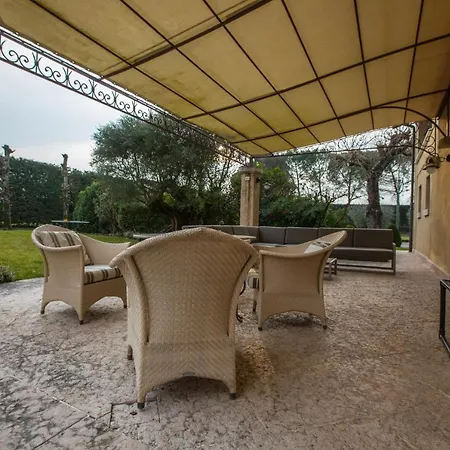 Casale La Meridiana Bed & Breakfast